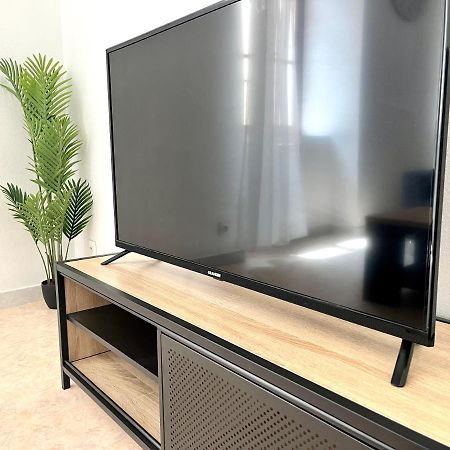 Tulle Beau T2 54M2 Lycee/Hopital Apartment Luaran gambar